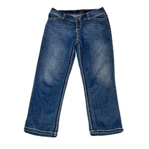 𝅺nine west date night fit cropped capri jeans with embellished back pockets